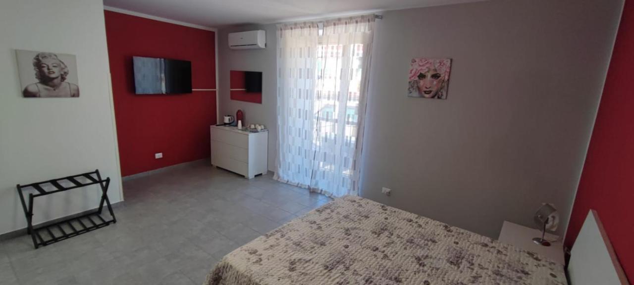 B&B Historic Center Apartments Napoli Dış mekan fotoğraf